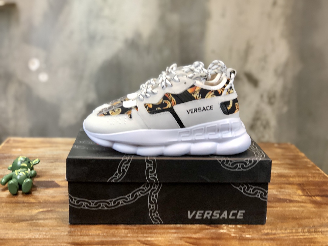 Versace Chain Reaction 2 Barocco Print White Black Yellow (W) - vstockx