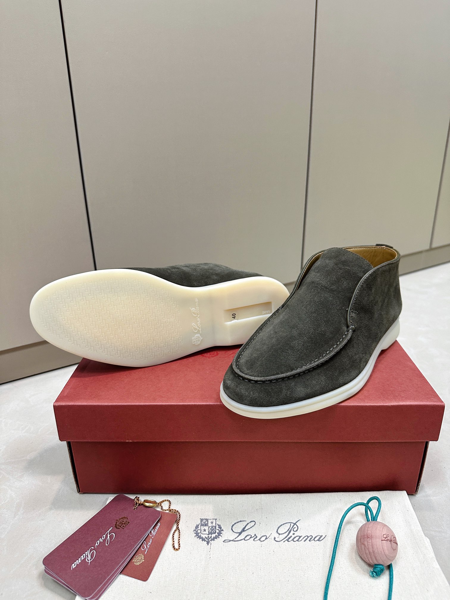 Loro Piana shoes 208 - vstockx