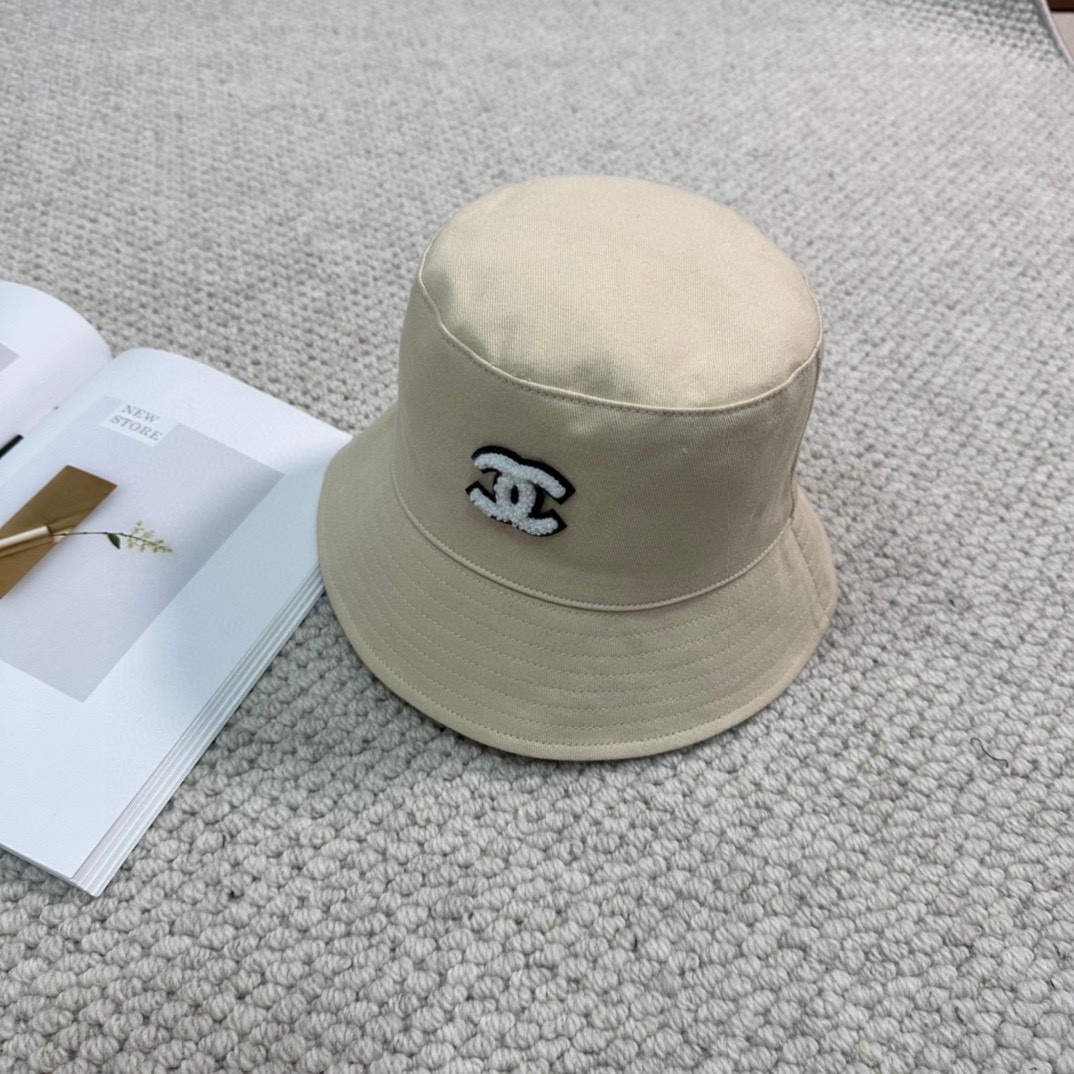 Streetwear Hat Chanel 329331 - vstockx