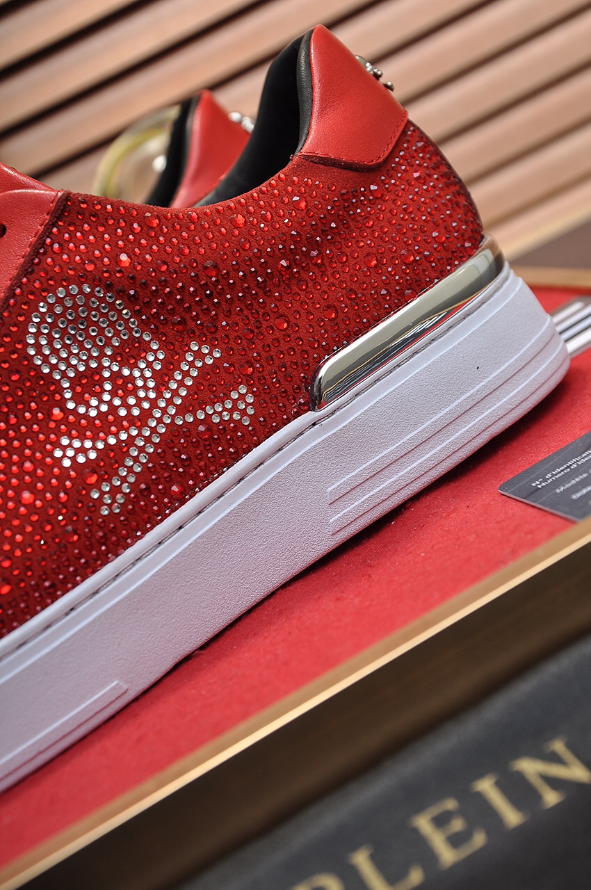 Philipp Plein Low Top Sneakers 7 - vstockx