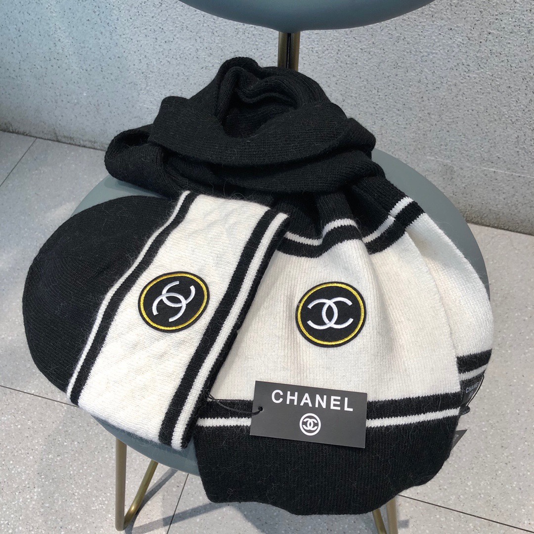 Hat & Scarf Chanel 1 - vstockx