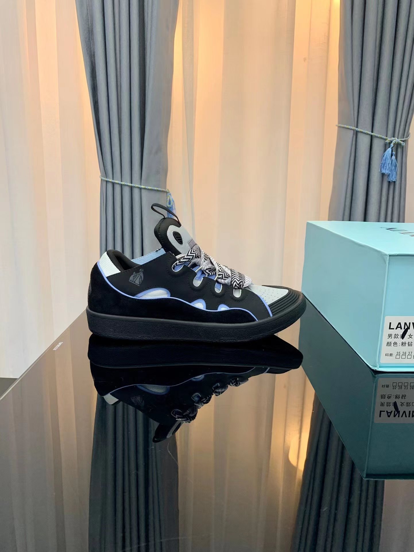 Lanvin Leather Curb black and white - vstockx