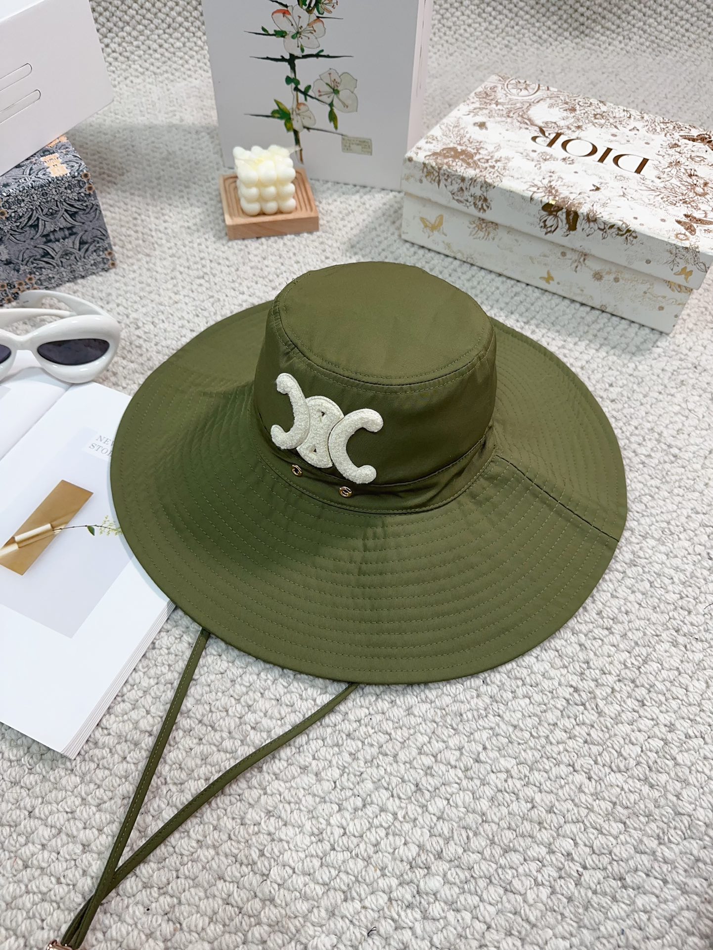Streetwear Hat Celine 329360 - vstockx