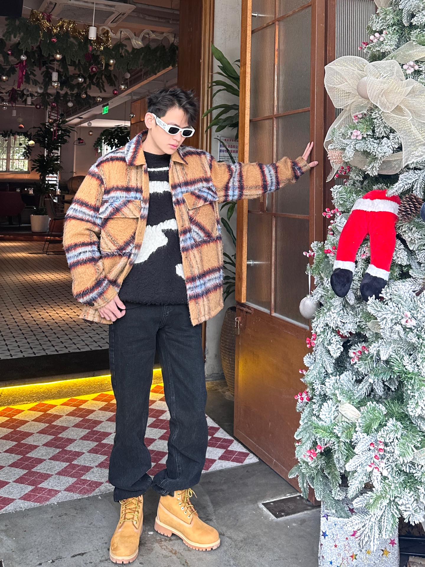 Clothes Givenchy 337 - vstockx