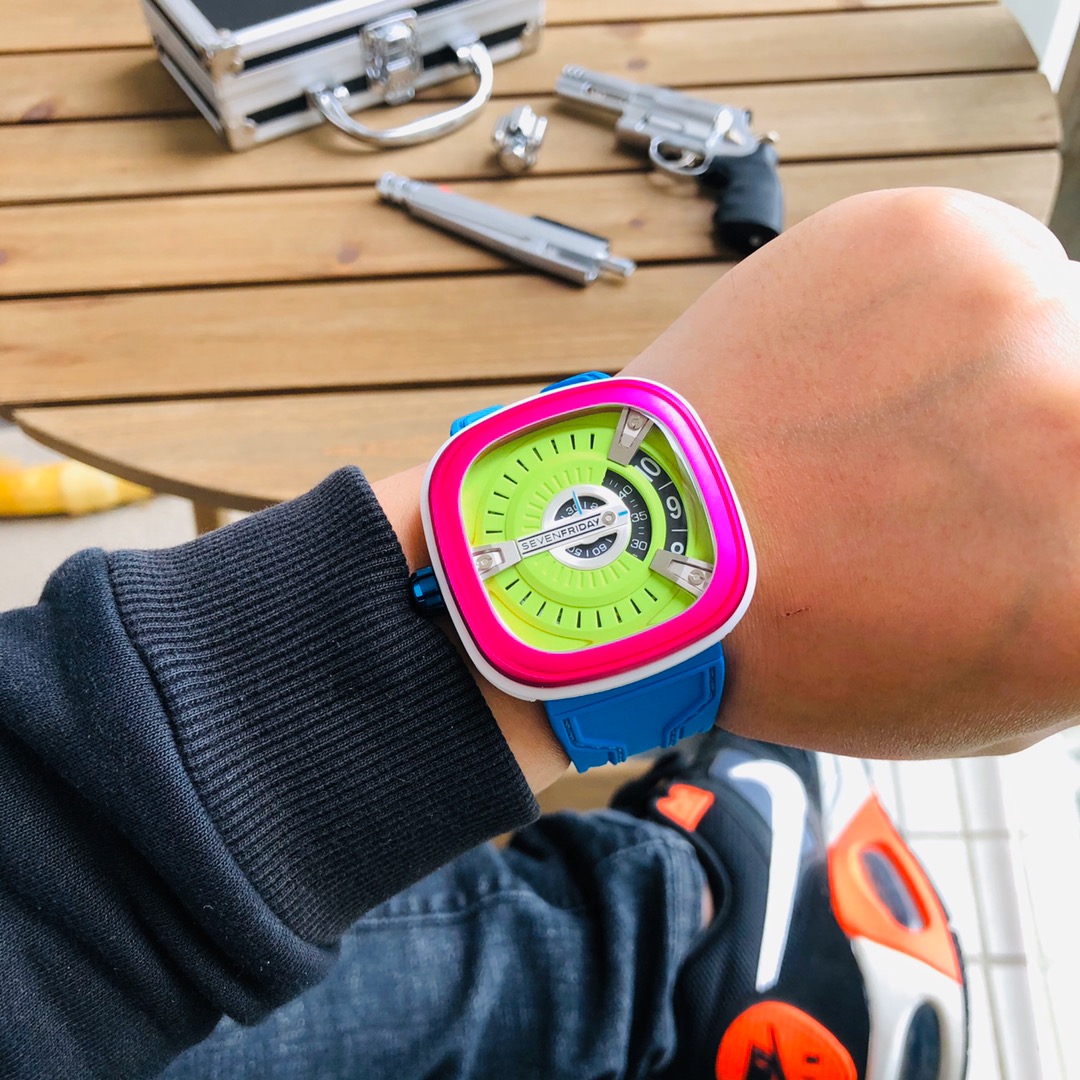 Watches Seven Friday 322800 size:47*13 mm - vstockx