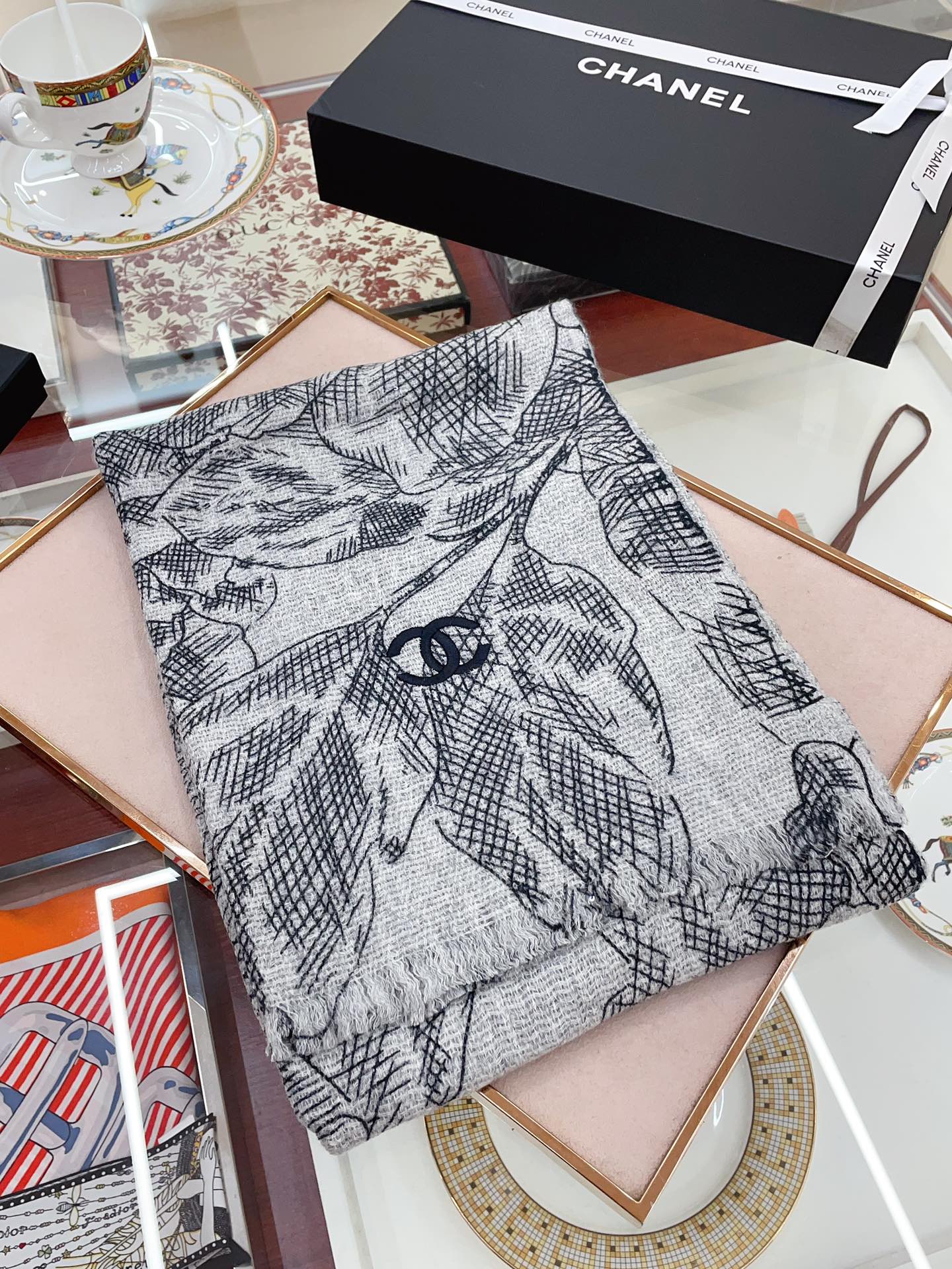 Streetwear Scarf CHANEL 328733 SIZE:70cm*180cm - vstockx