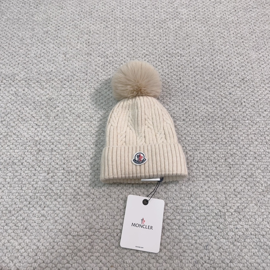 Streetwear Hat Moncler 329304 - vstockx