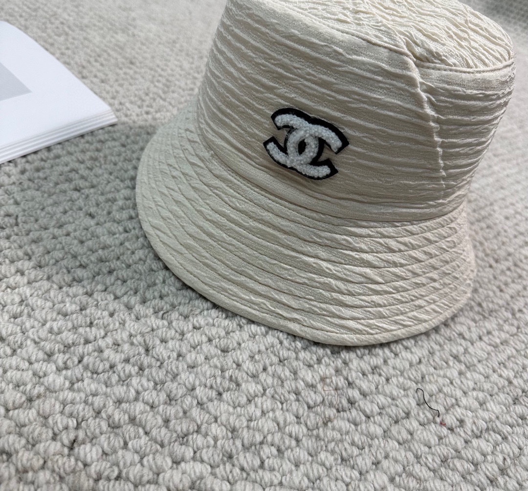 Streetwear Hat Chanel 329331 - vstockx