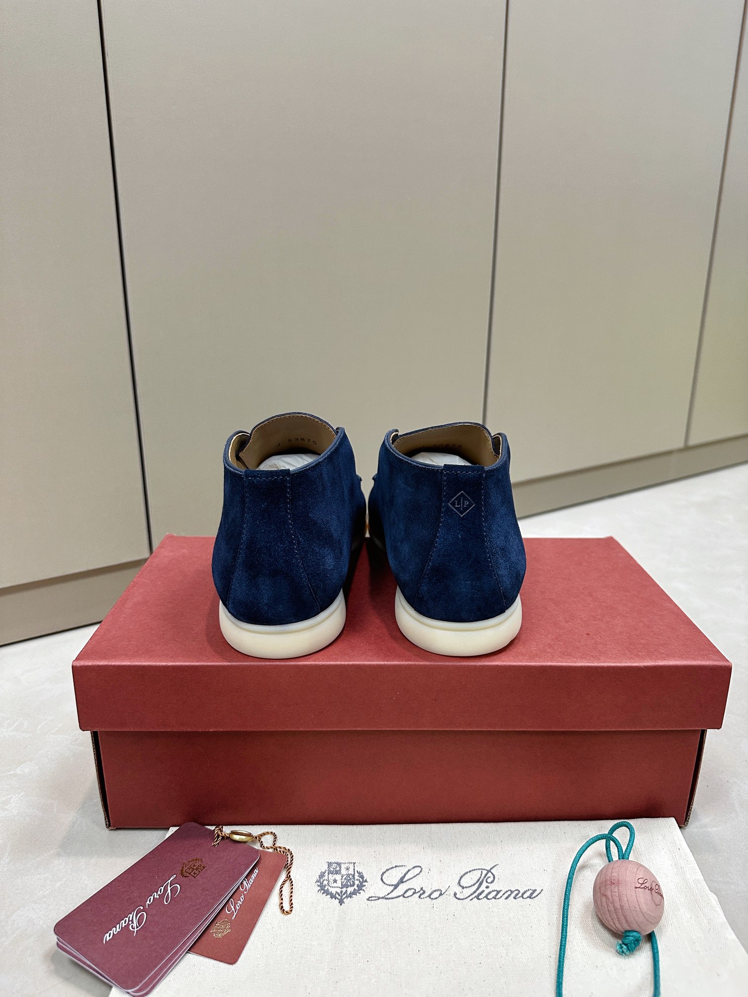 Loro Piana shoes 209 - vstockx