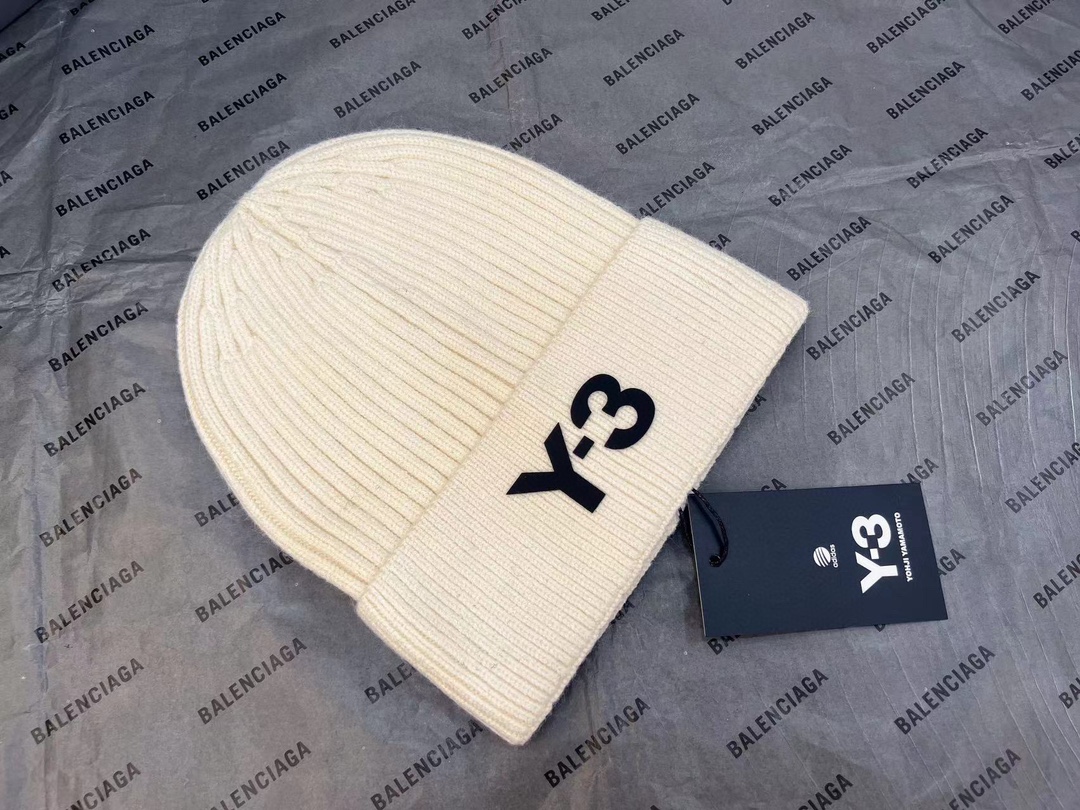 Streetwear Hat Y-3 329162 - vstockx