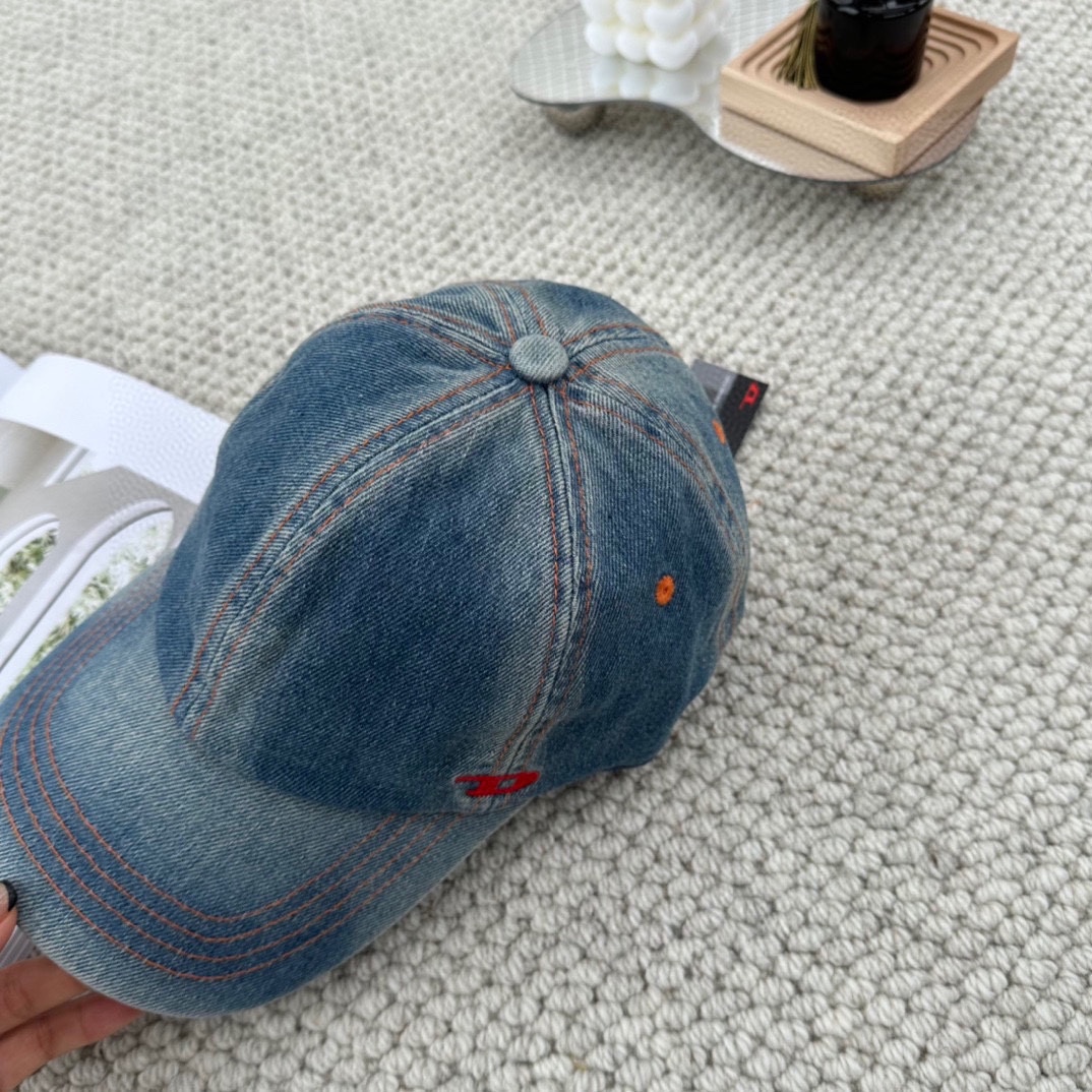 Streetwear Hat Diesel 329342 - vstockx