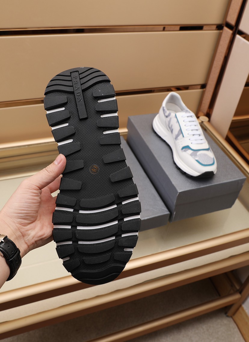 Prada Low Top sneaker 24 - vstockx