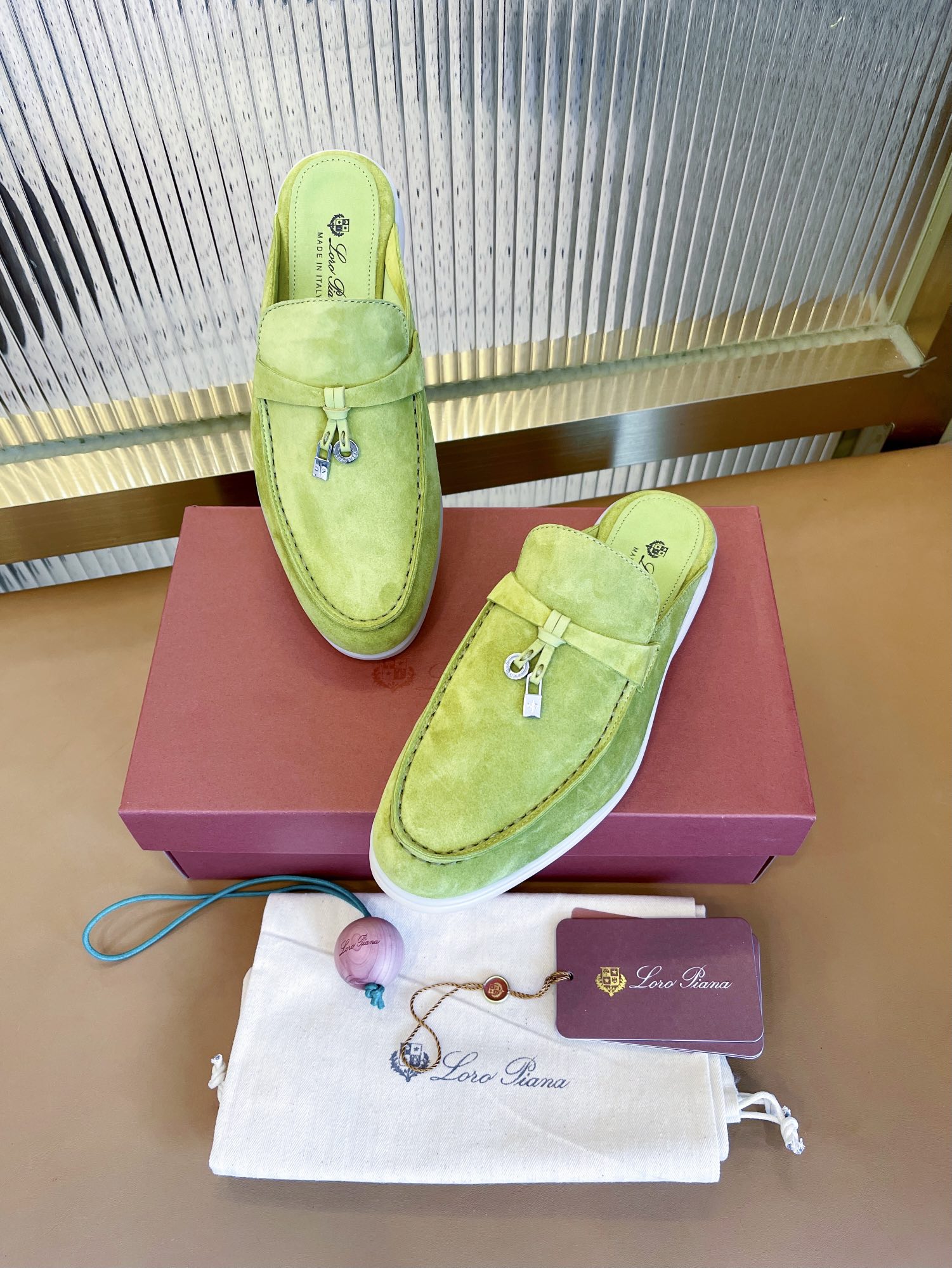 Loro Piana shoes 246 - vstockx