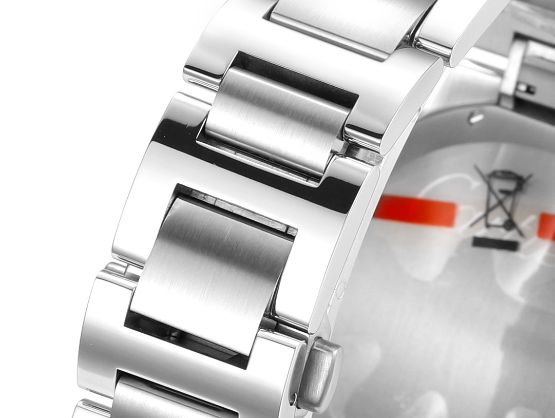 Watches Cartier 322162 size:42 mm - vstockx