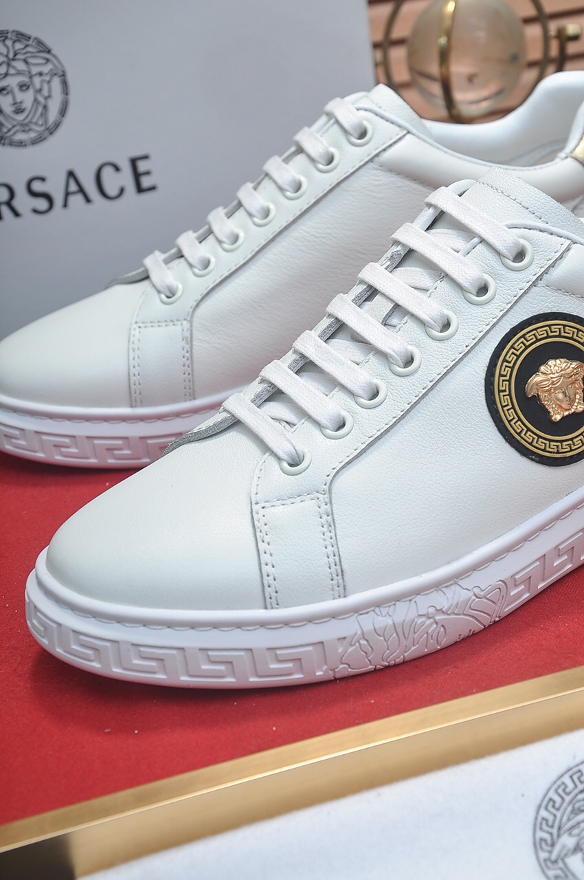 Versace Greca Sneaker 27 - vstockx