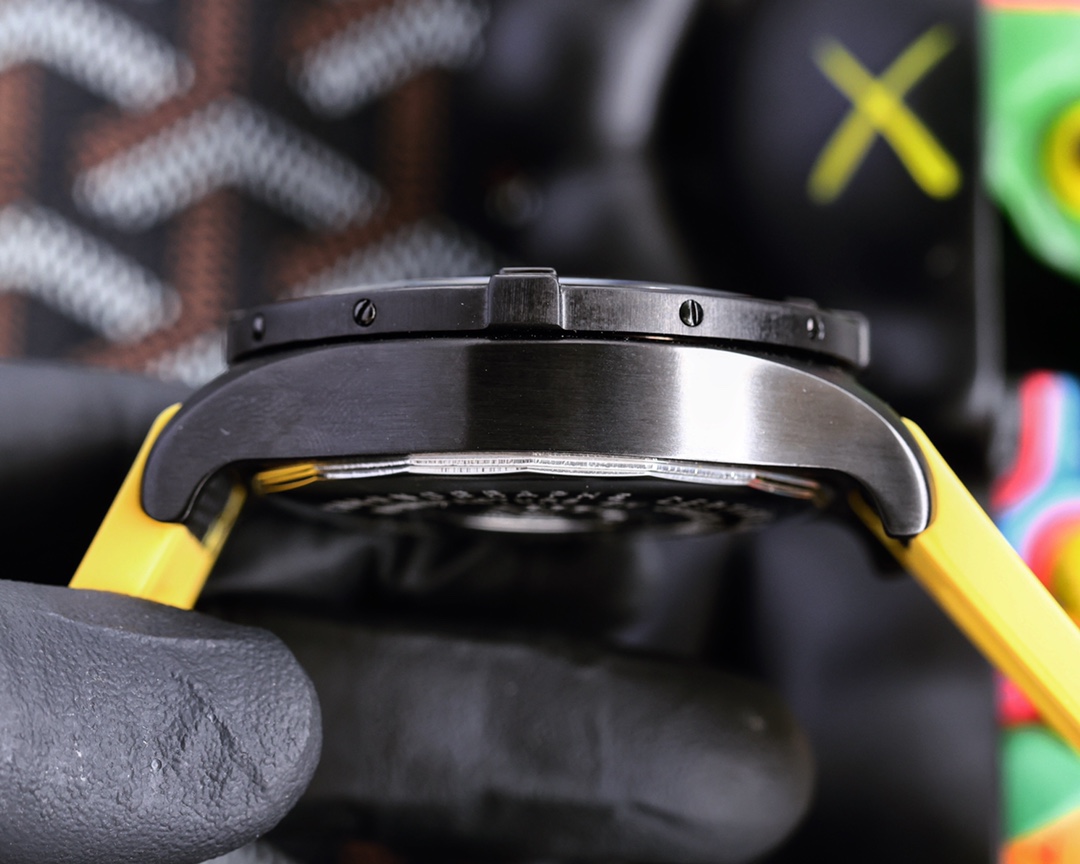 Watches BREITLING 323254 size:43*13 mm - vstockx