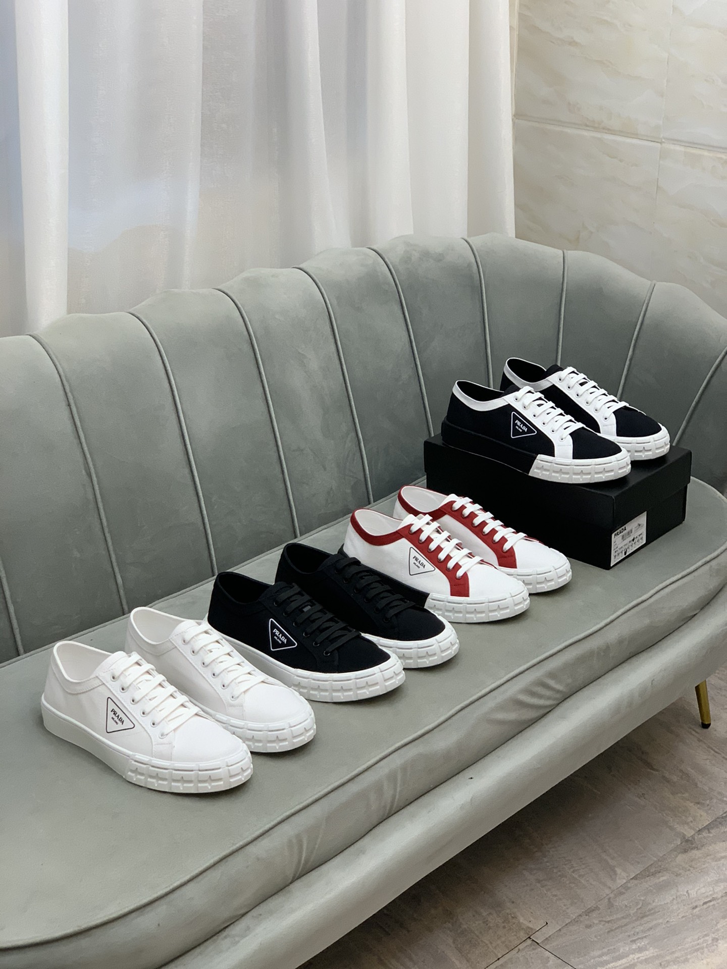 Prada Wheel Cassetta sneaker 4 - vstockx