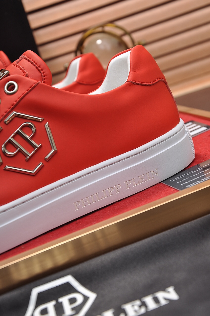 Philipp Plein Low Top Sneakers 27 - vstockx