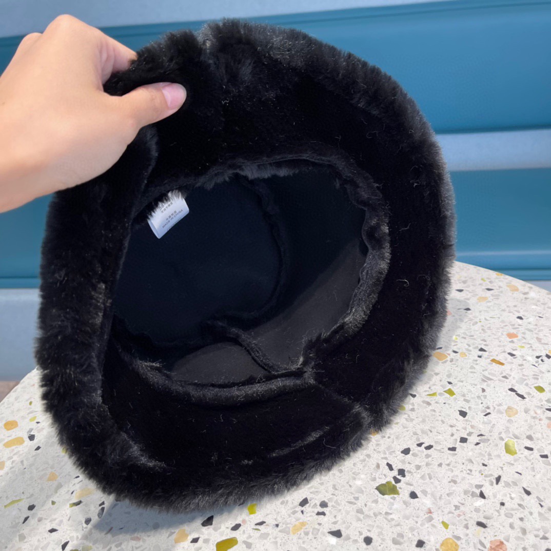 Hat Celine 1 - vstockx