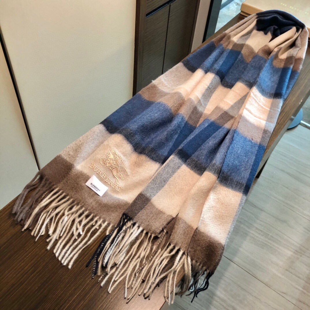 Streetwear Scarf Burberry 329080 size:70x200cm - vstockx