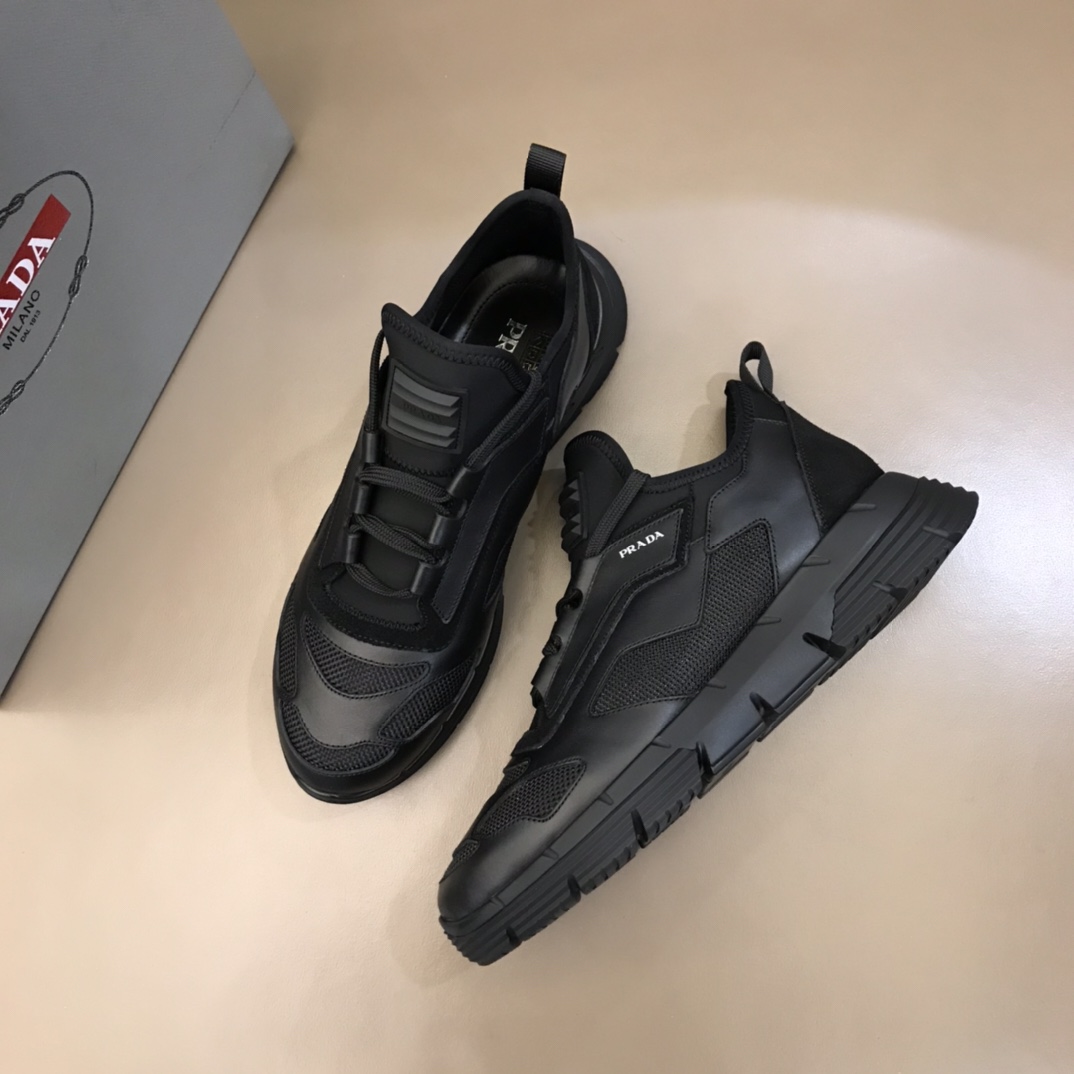 Prada Low Top sneaker 2 - vstockx