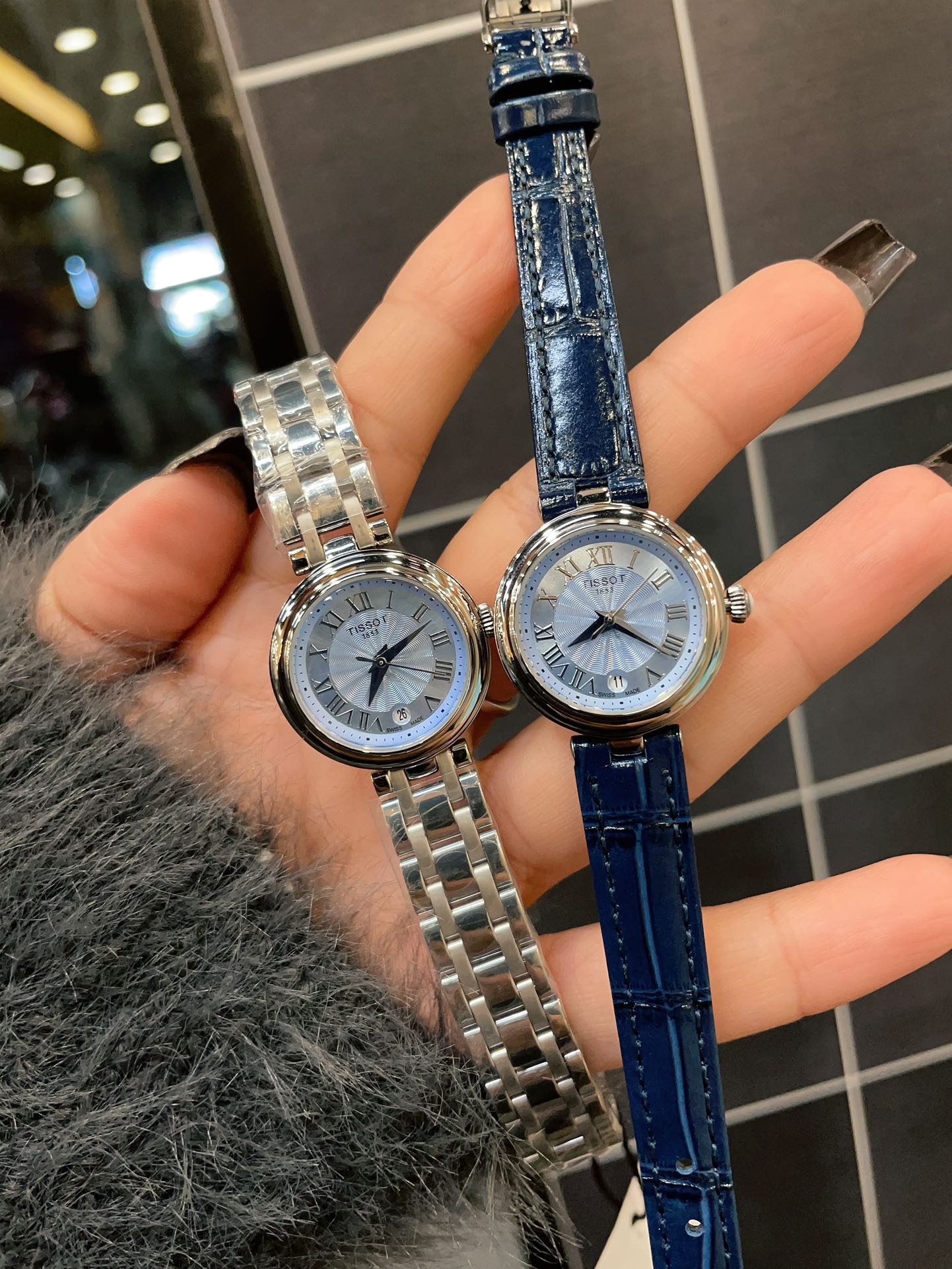 Watches Tissot 322501 size:26 mm - vstockx