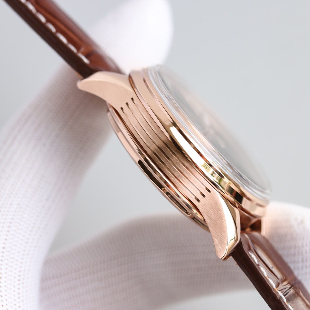 Watches BREITLING 323198 size:42 mm - vstockx