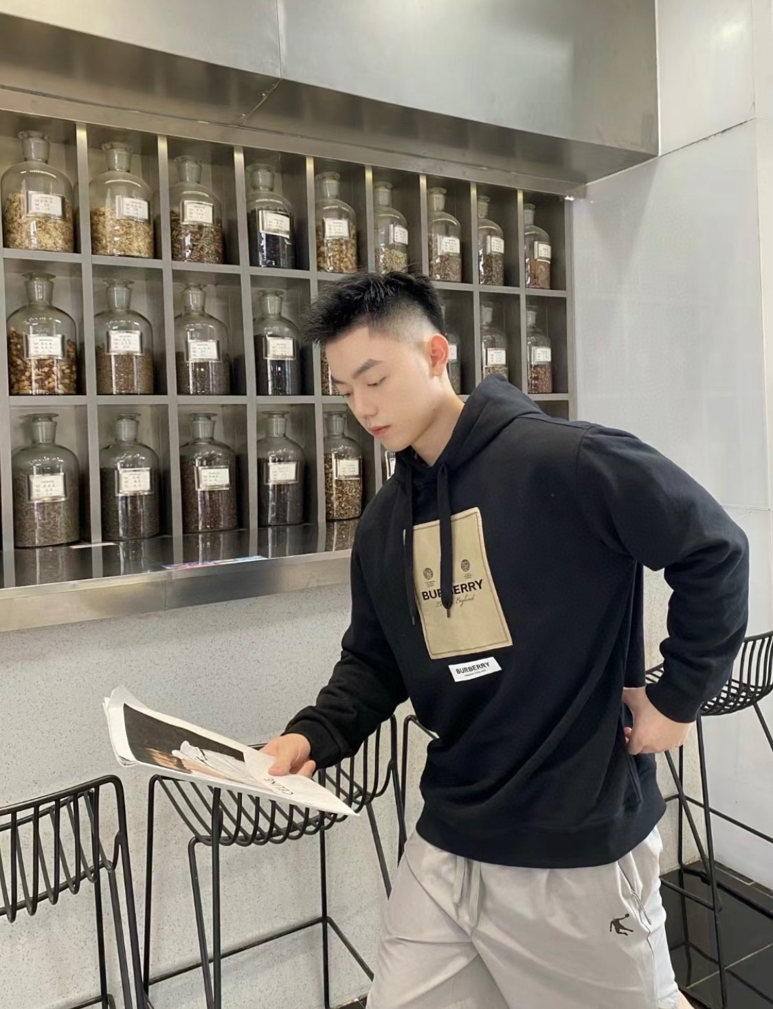 Clothes Burberry 813 - vstockx