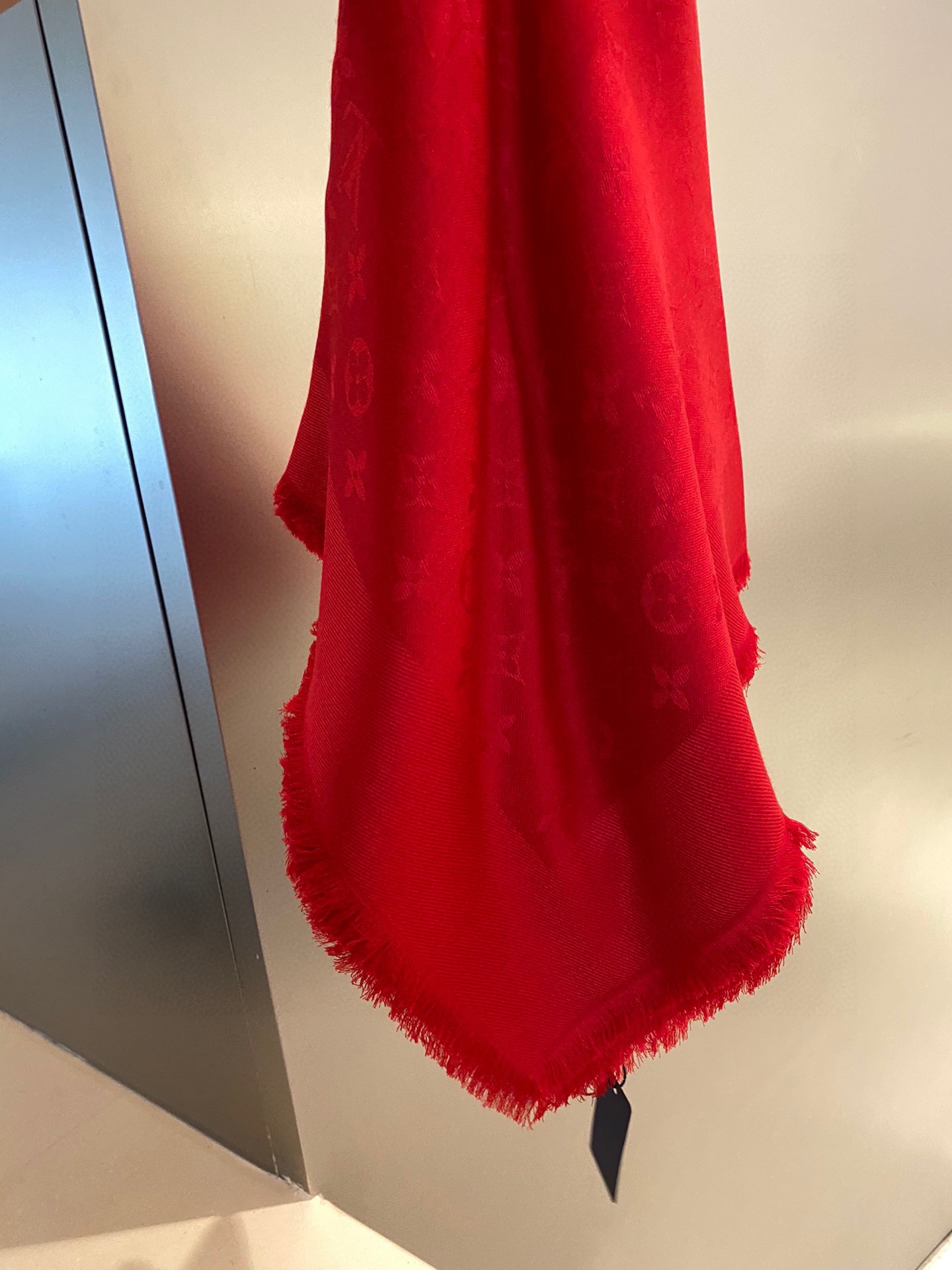 Streetwear Scarf LV 328945 SIZE:140*140cm - vstockx