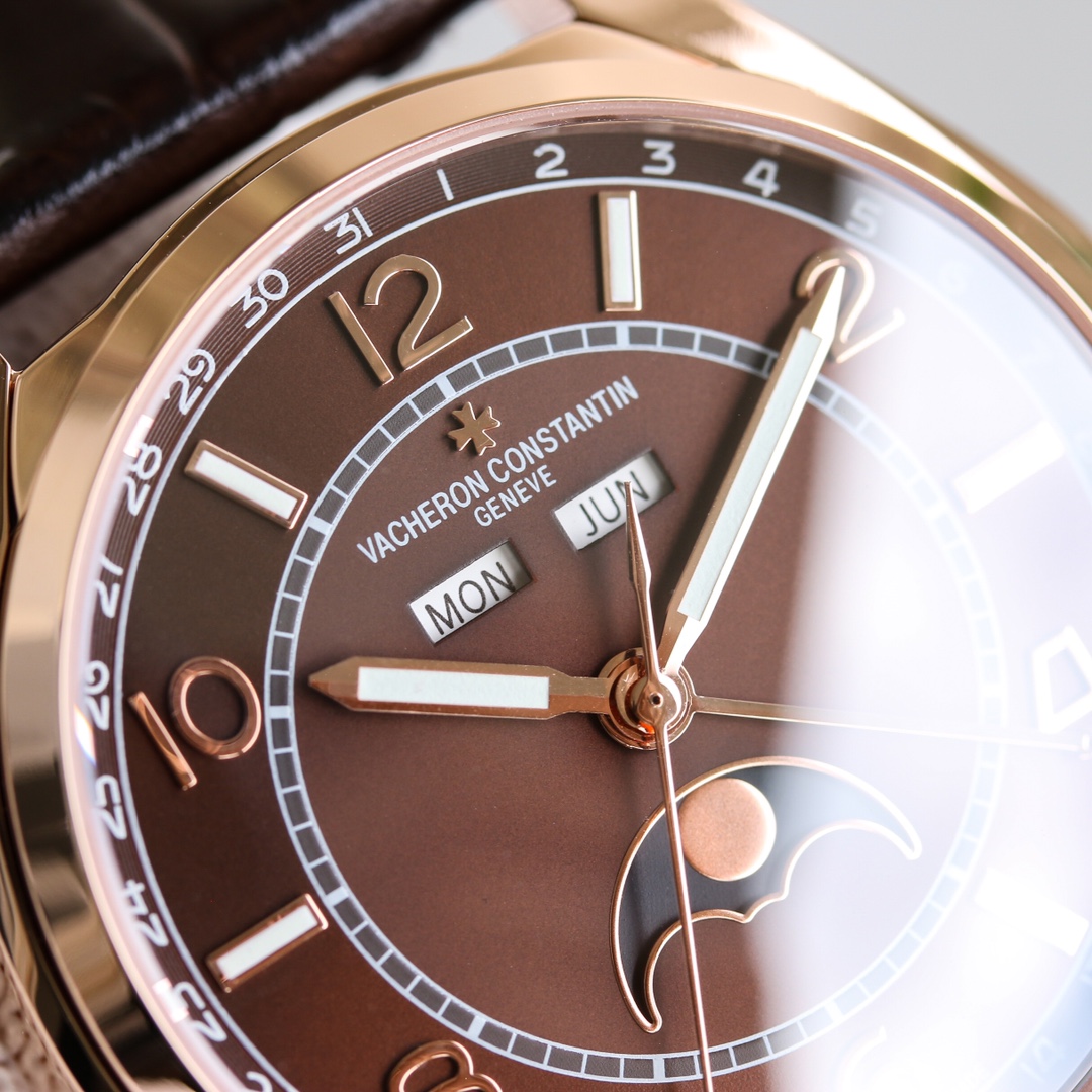 Watches Hublot 4000E / 000A-B439 size:40*13 mm - vstockx