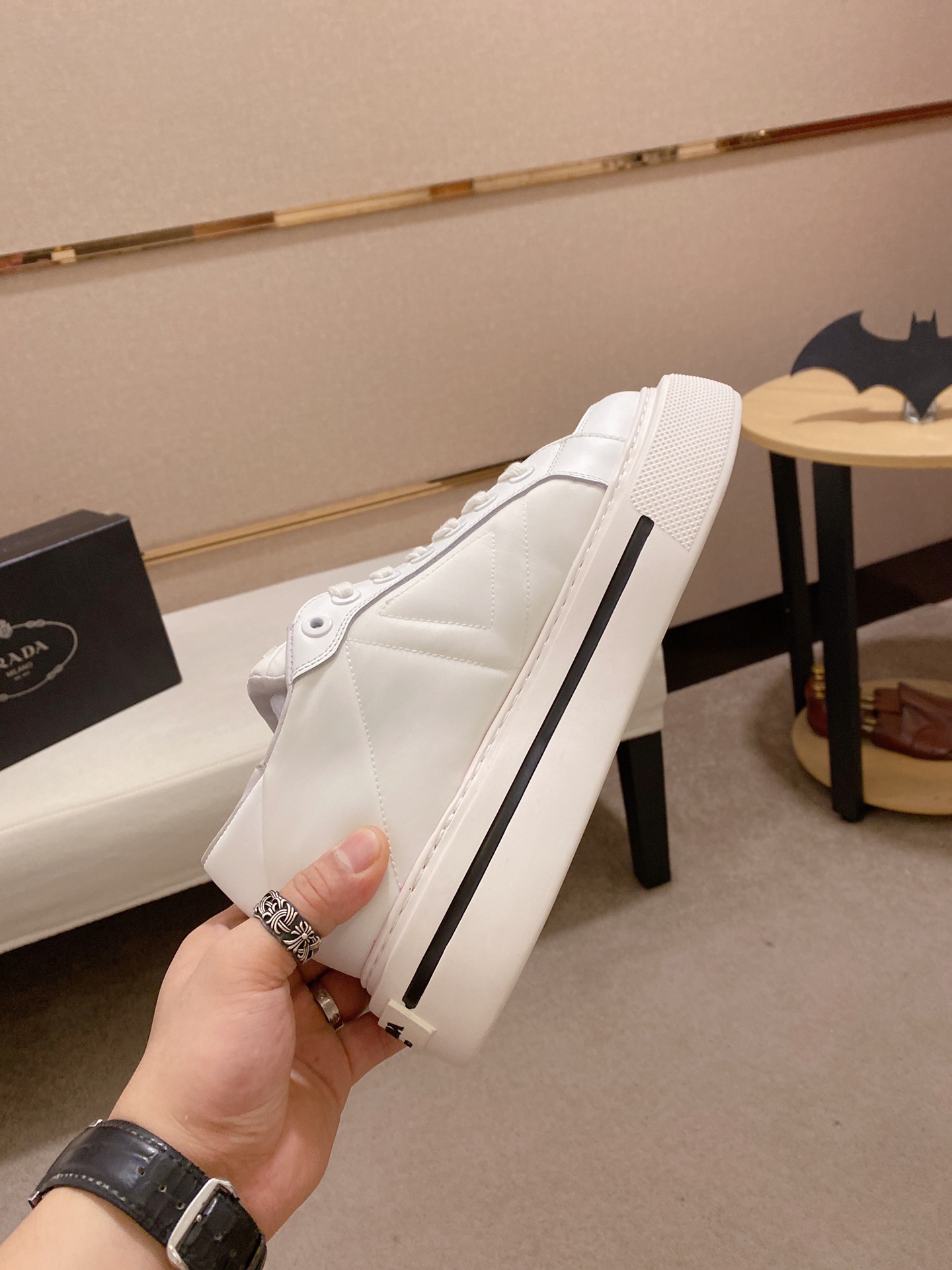 Prada Low Top sneaker 11 - vstockx