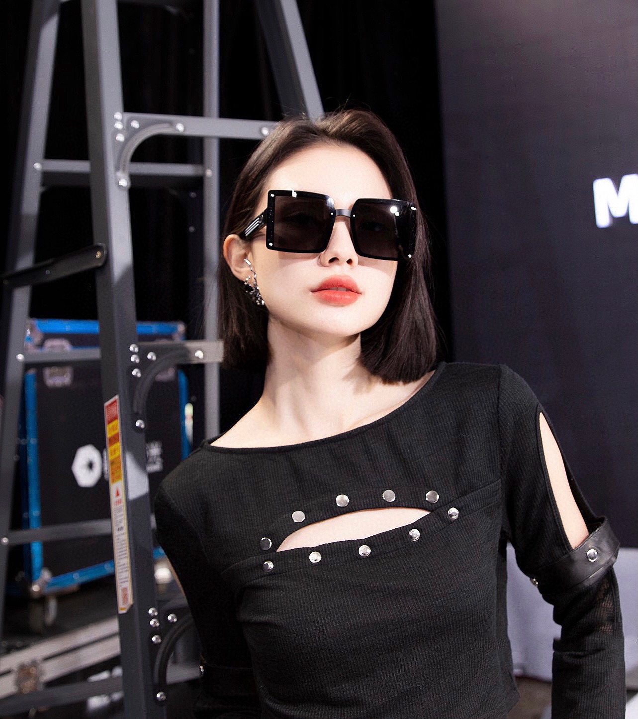 sunglasses Dior D1297 - vstockx
