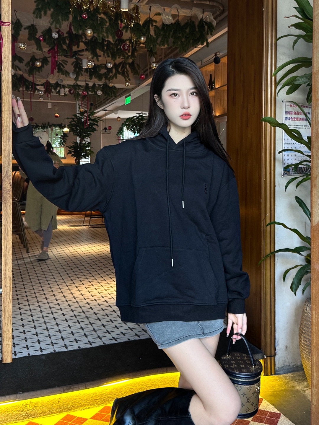 Clothes yves saint laurent 26 - vstockx