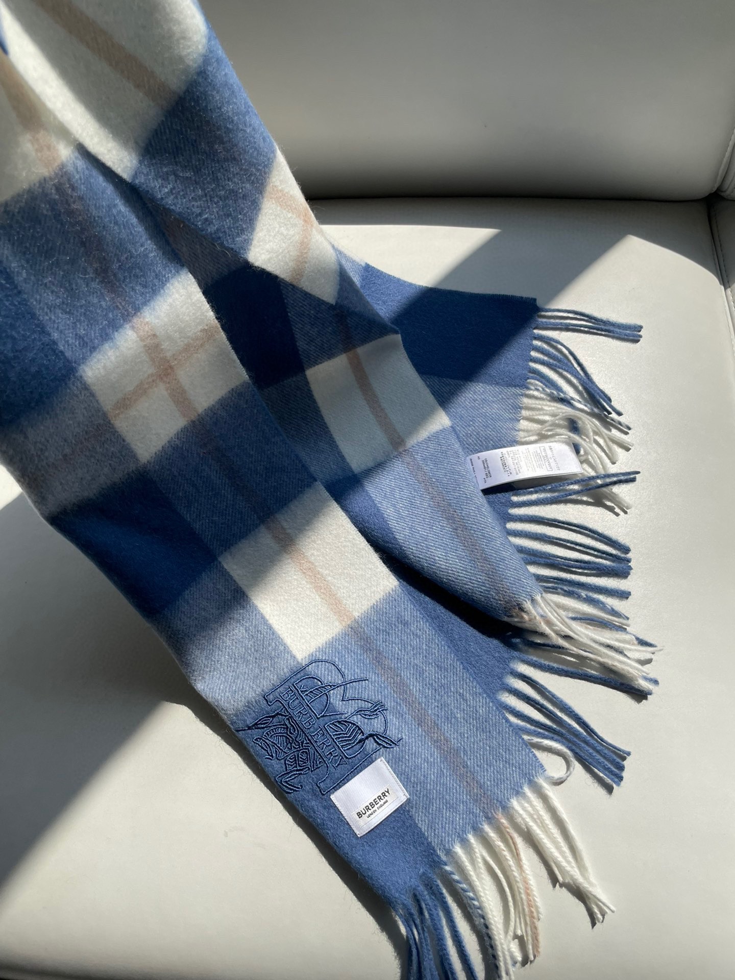 Streetwear Scarf Burberry 329088 size:180*35cm - vstockx