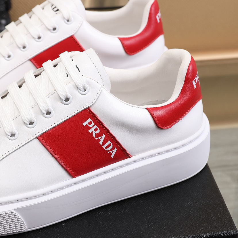 Prada Low Top sneaker 38 - vstockx