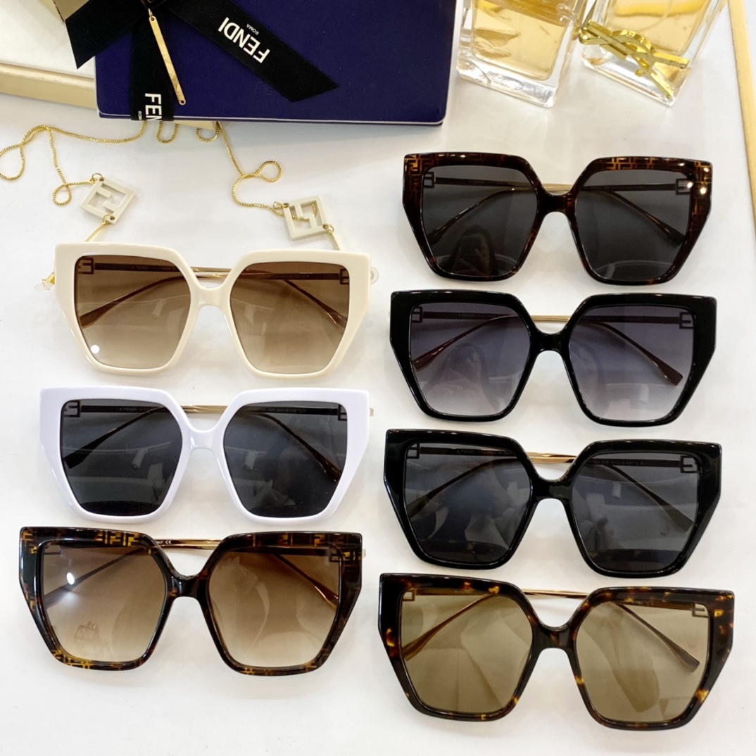 Sunglasses Fendi FF40012 size:55��18-145 - vstockx