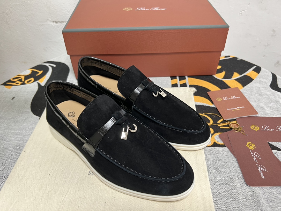 Loro Piana shoes 163 - vstockx