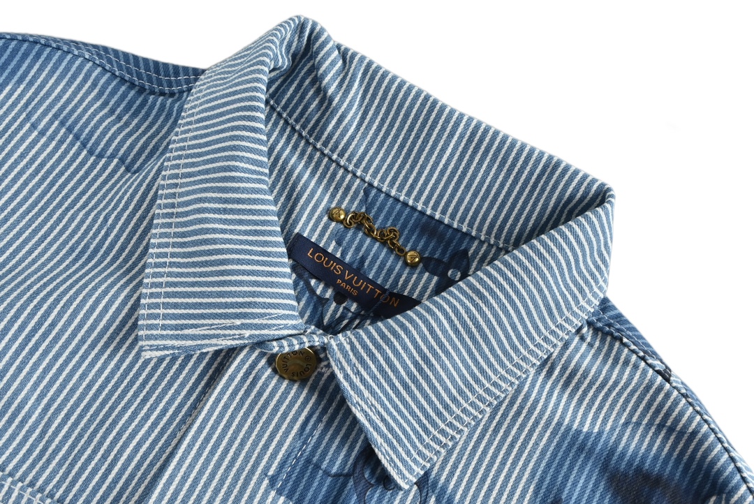 Clothes Louis Vuitton 1328 - vstockx