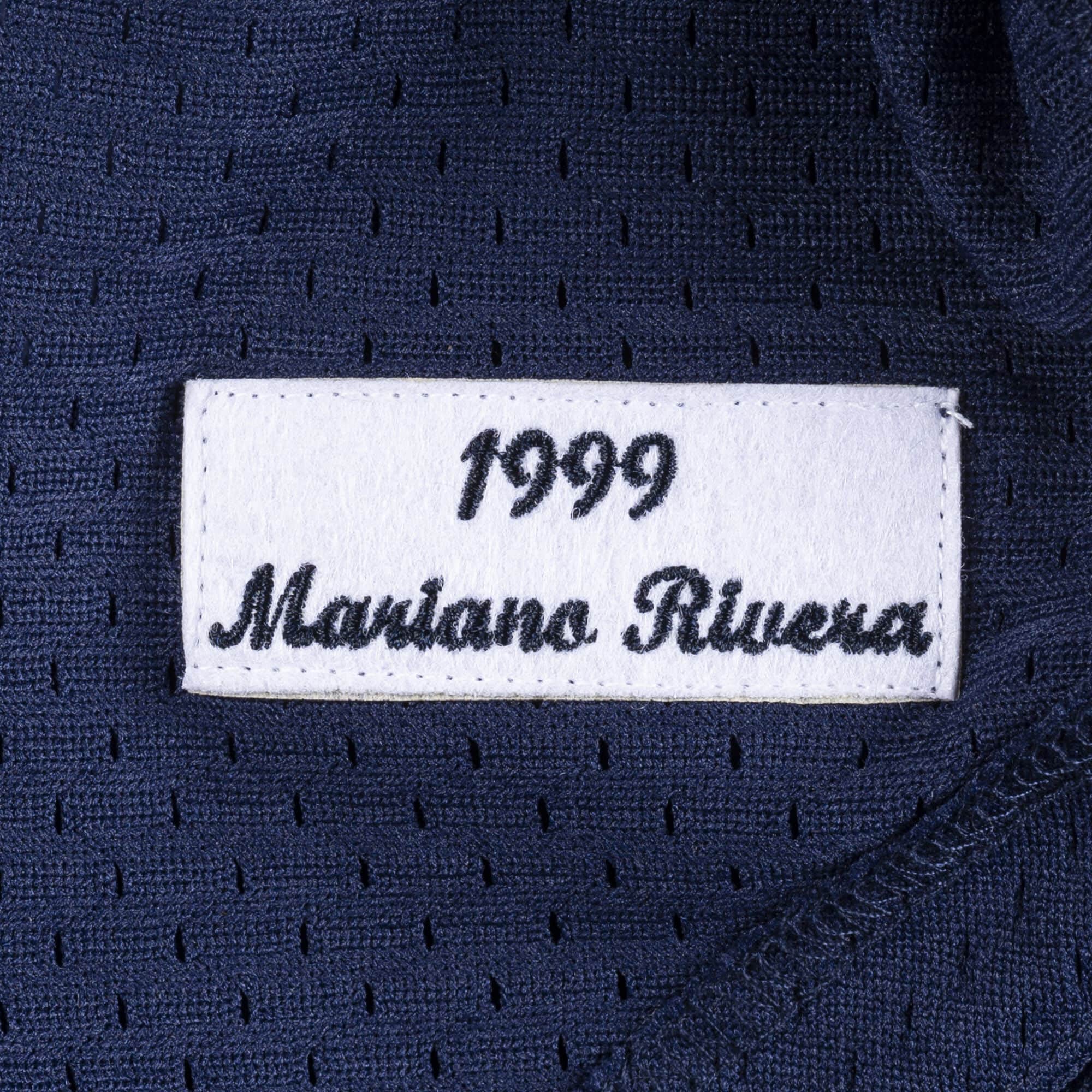Authentic Mesh BP Jersey New York Yankees 1999 Mariano Rivera - vstockx