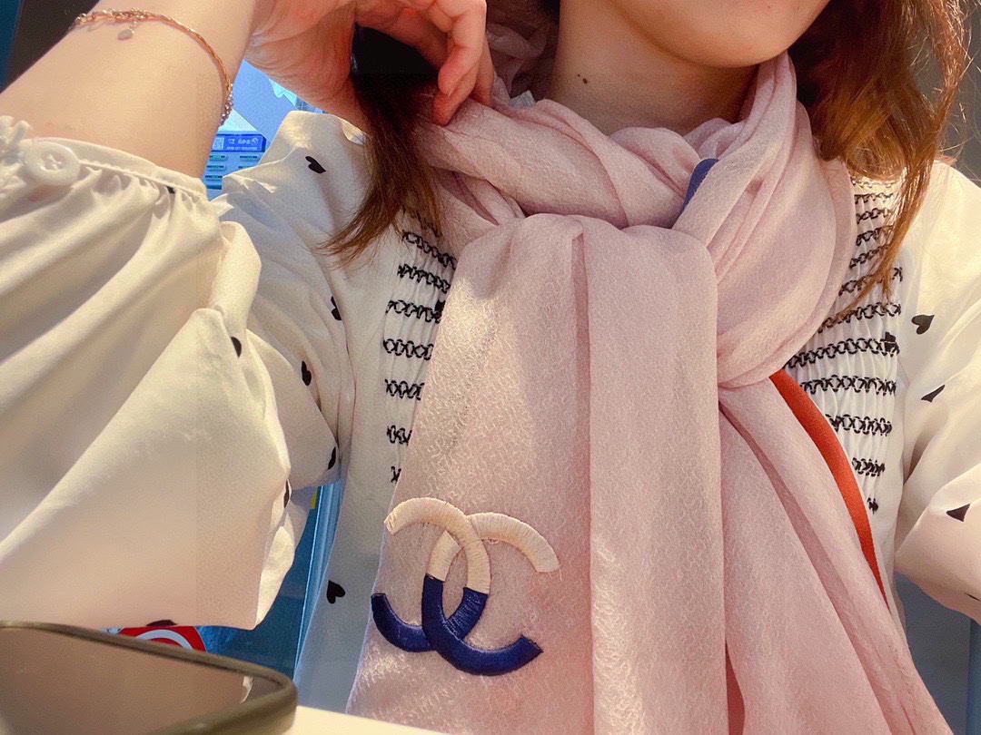 Streetwear Scarf CHANEL 329004 SIZE:105*180cm - vstockx