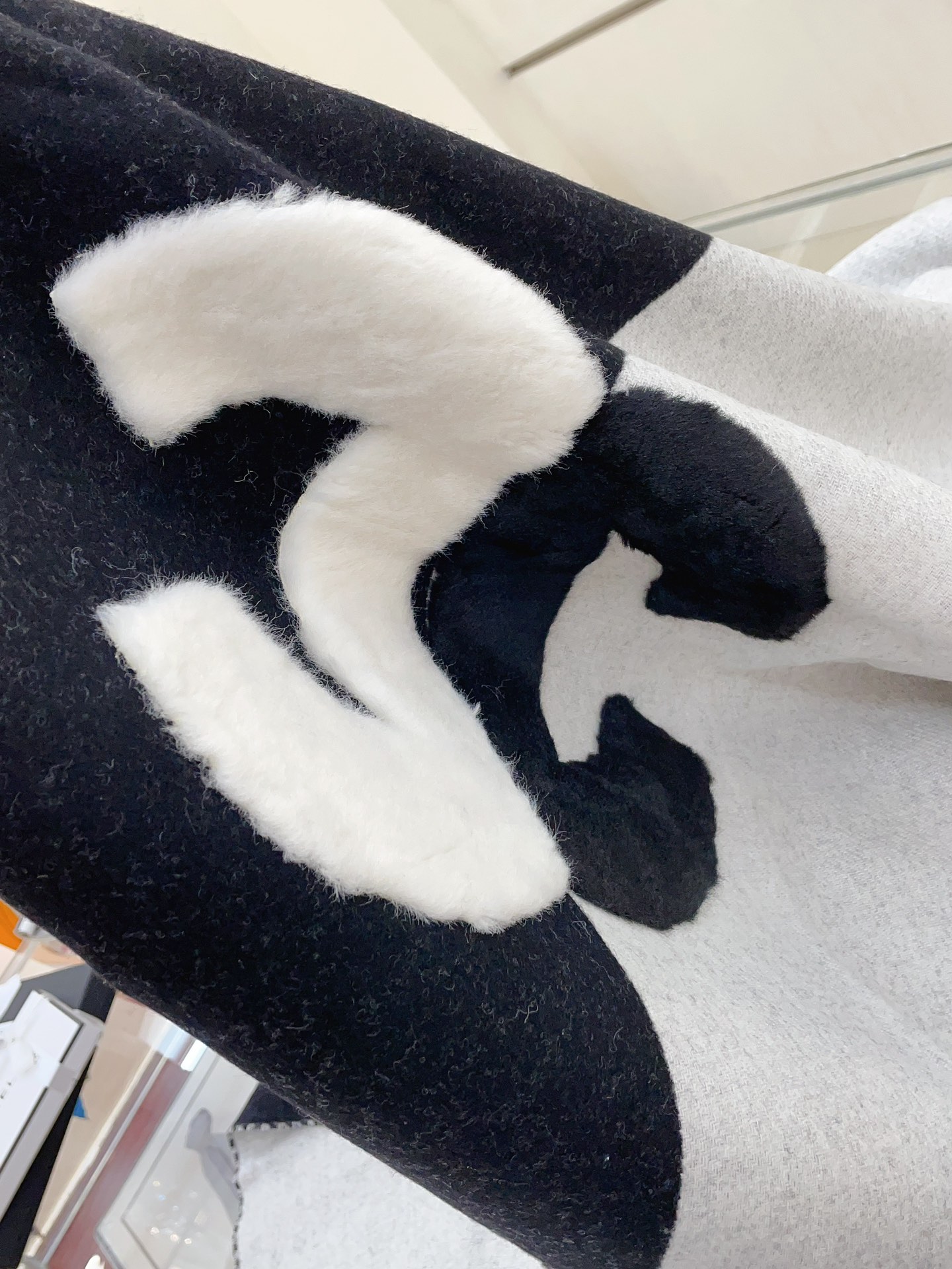 Streetwear Scarf CHANEL 328788 SIZE:70*200cm - vstockx