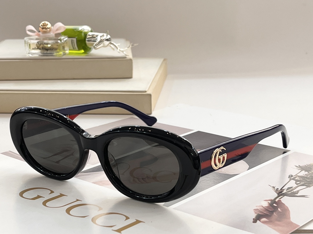 Sunglasses Gucci GG1132/S 52 20-145 - vstockx