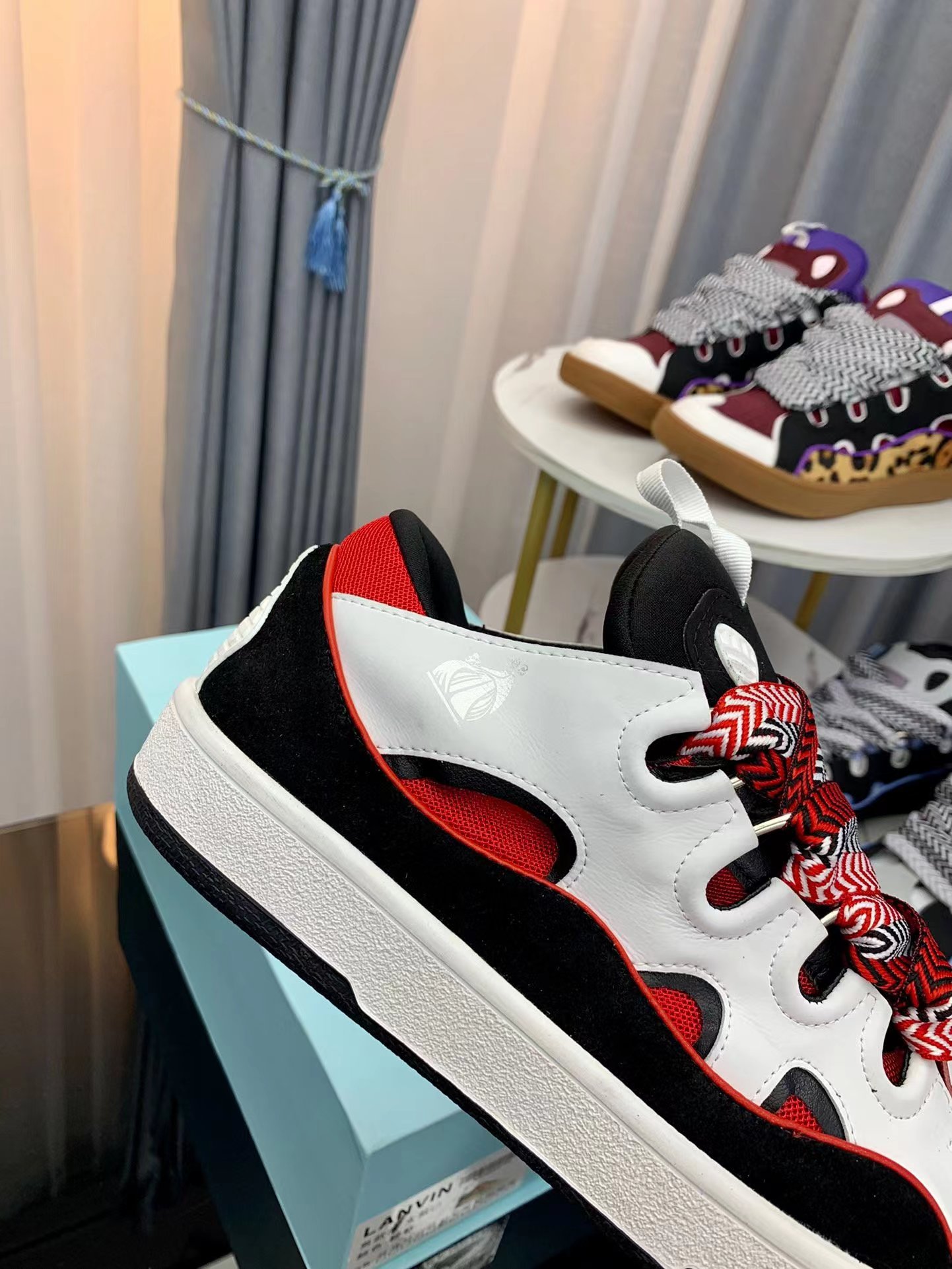 Lanvin Leather Curb Red and white - vstockx