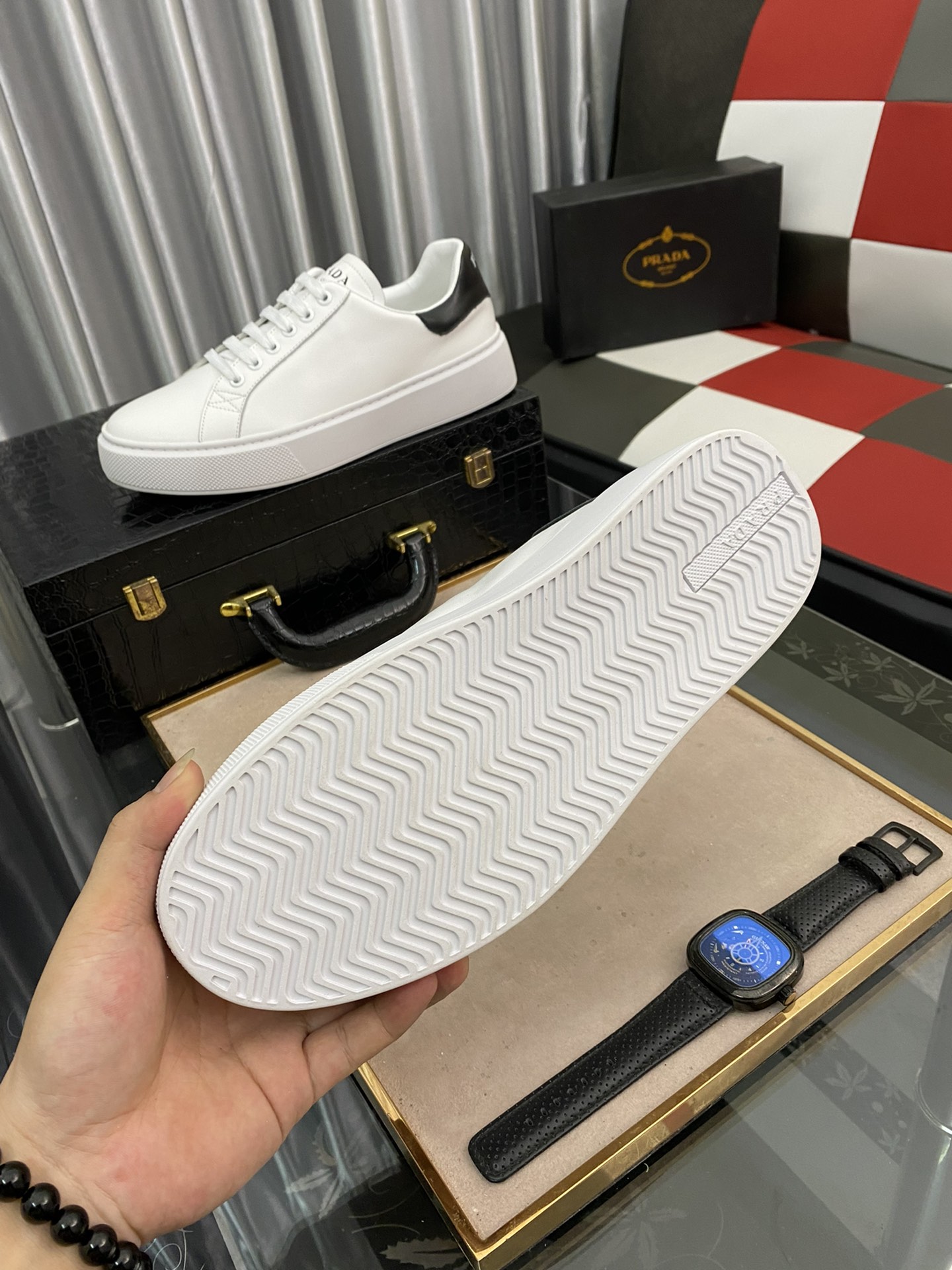 Prada Macro sneaker 1 - vstockx