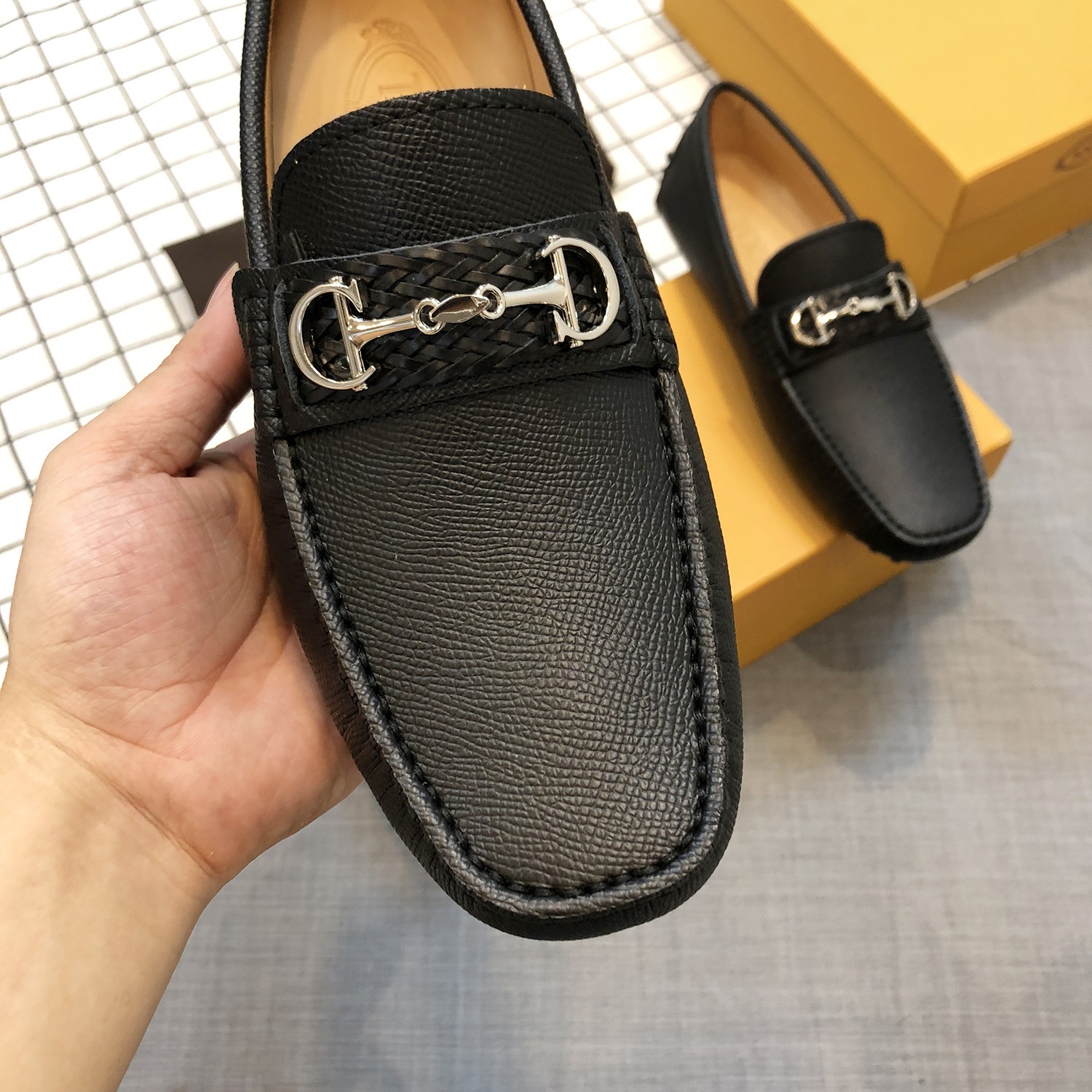 TOD'S Loafers 2 - vstockx