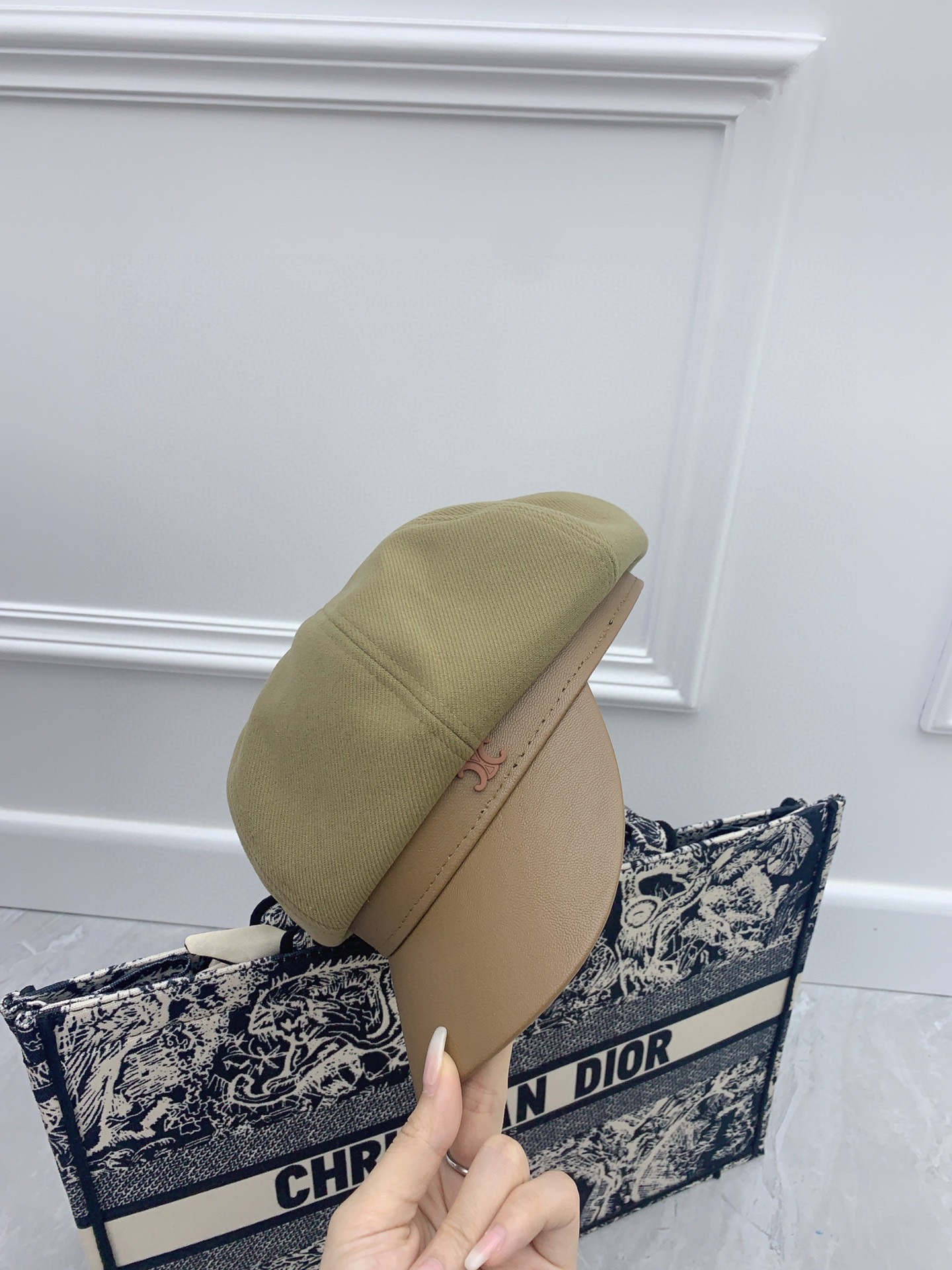 Streetwear Hat Celine 329564 - vstockx