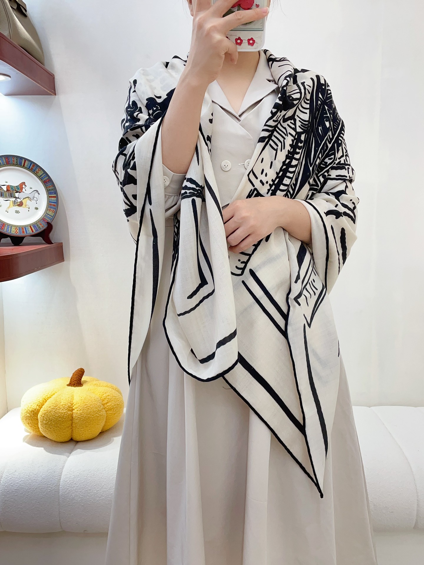 Streetwear Scarf CHANEL 328858 SIZE:140*140cm - vstockx