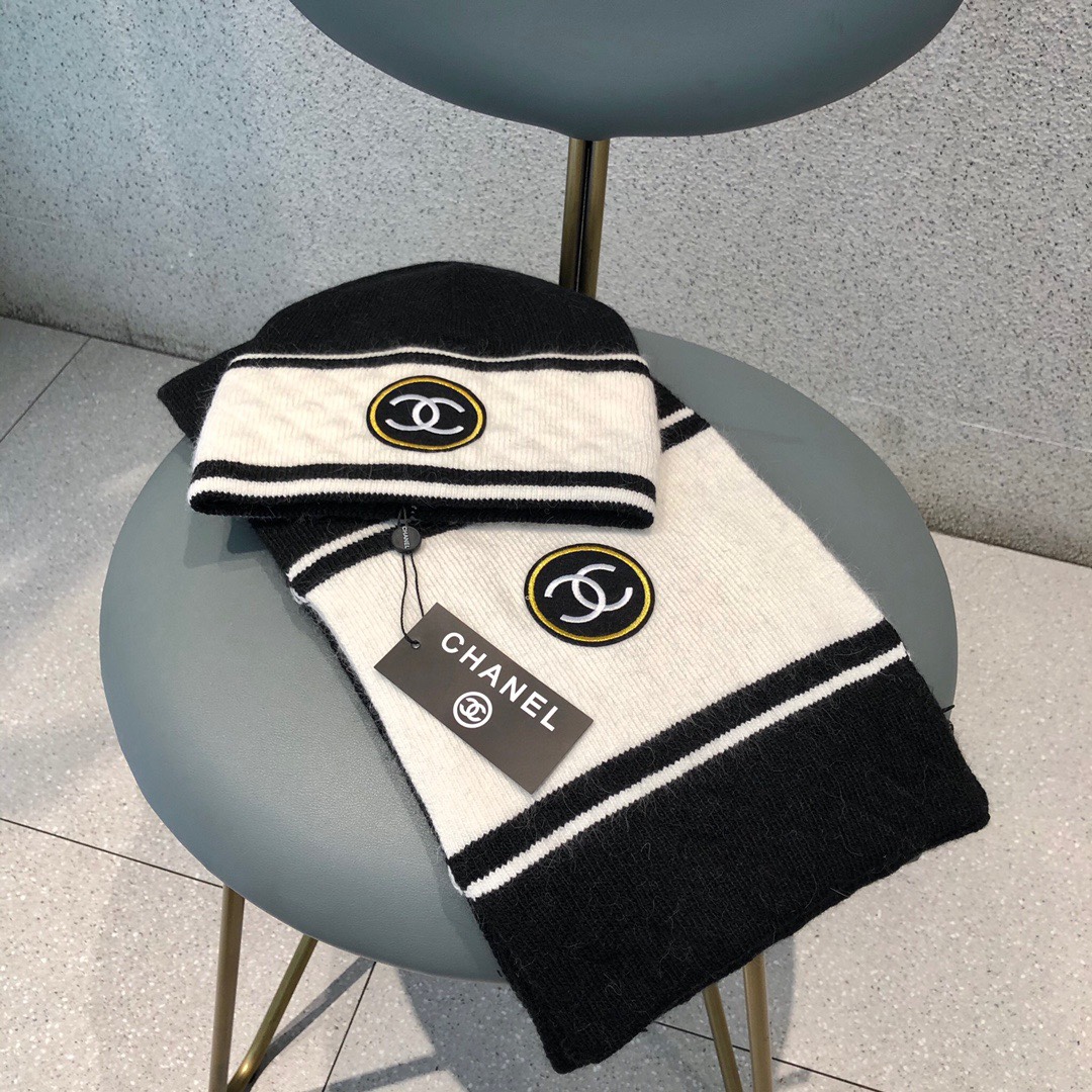 Hat & Scarf Chanel 1 - vstockx