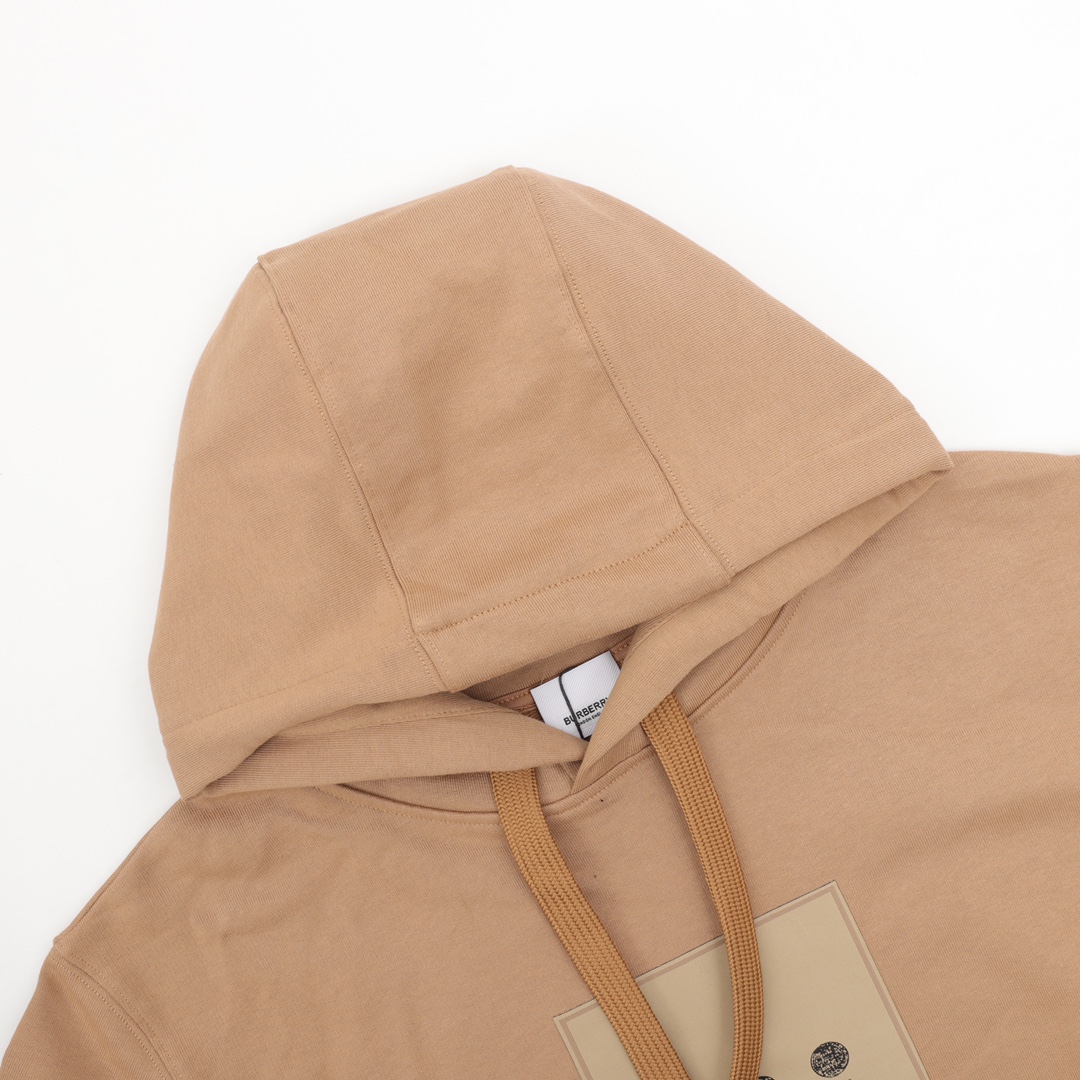 Clothes Burberry 814 - vstockx