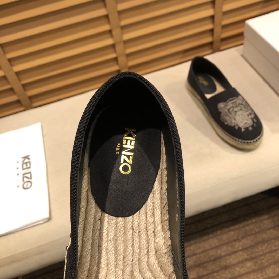 Kenzo K-SKATE Tiger canvas slip-on sneakers 1 - vstockx